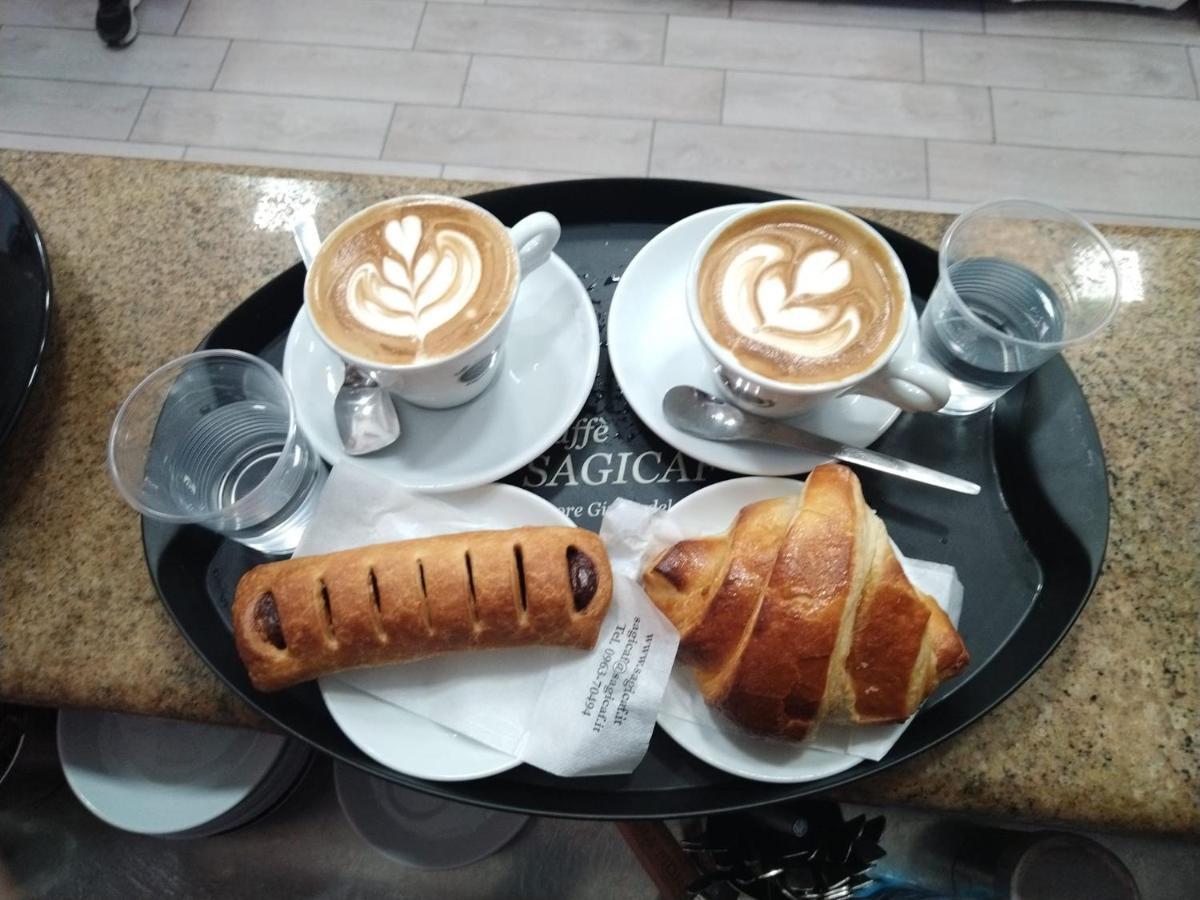 باولا B&B Alba Chiara المظهر الخارجي الصورة